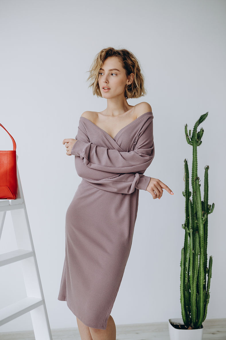 Elegant Dress - Image 2